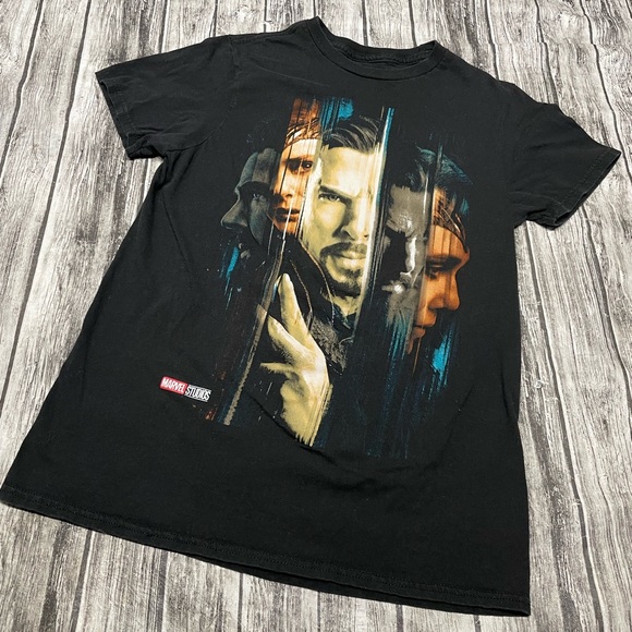 Adult small Marvel Doctor Strange Multiverse of madness fraphic short great cond - Picture 1 of 5